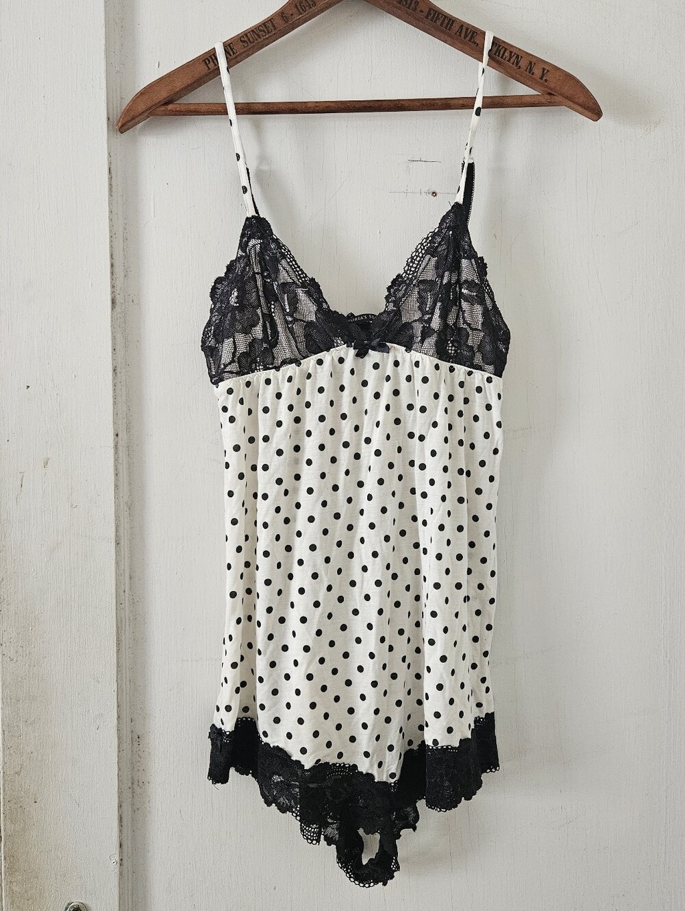 Victoria's Secret Black And White Polka Dot Lace Thong Bodysuit Nightgown XS